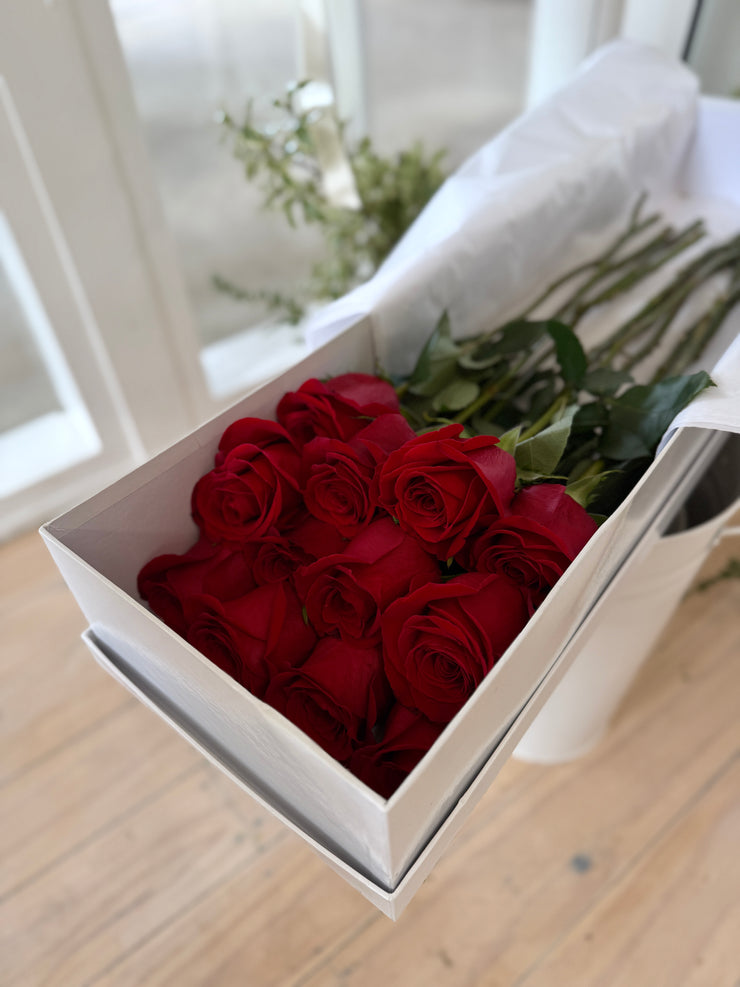 Luxury Red Rose Gift Box